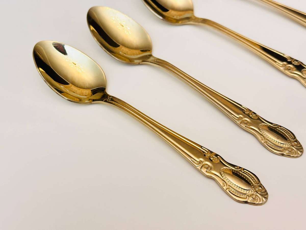 Exquisite Elegant Gold Tea Spoon Set