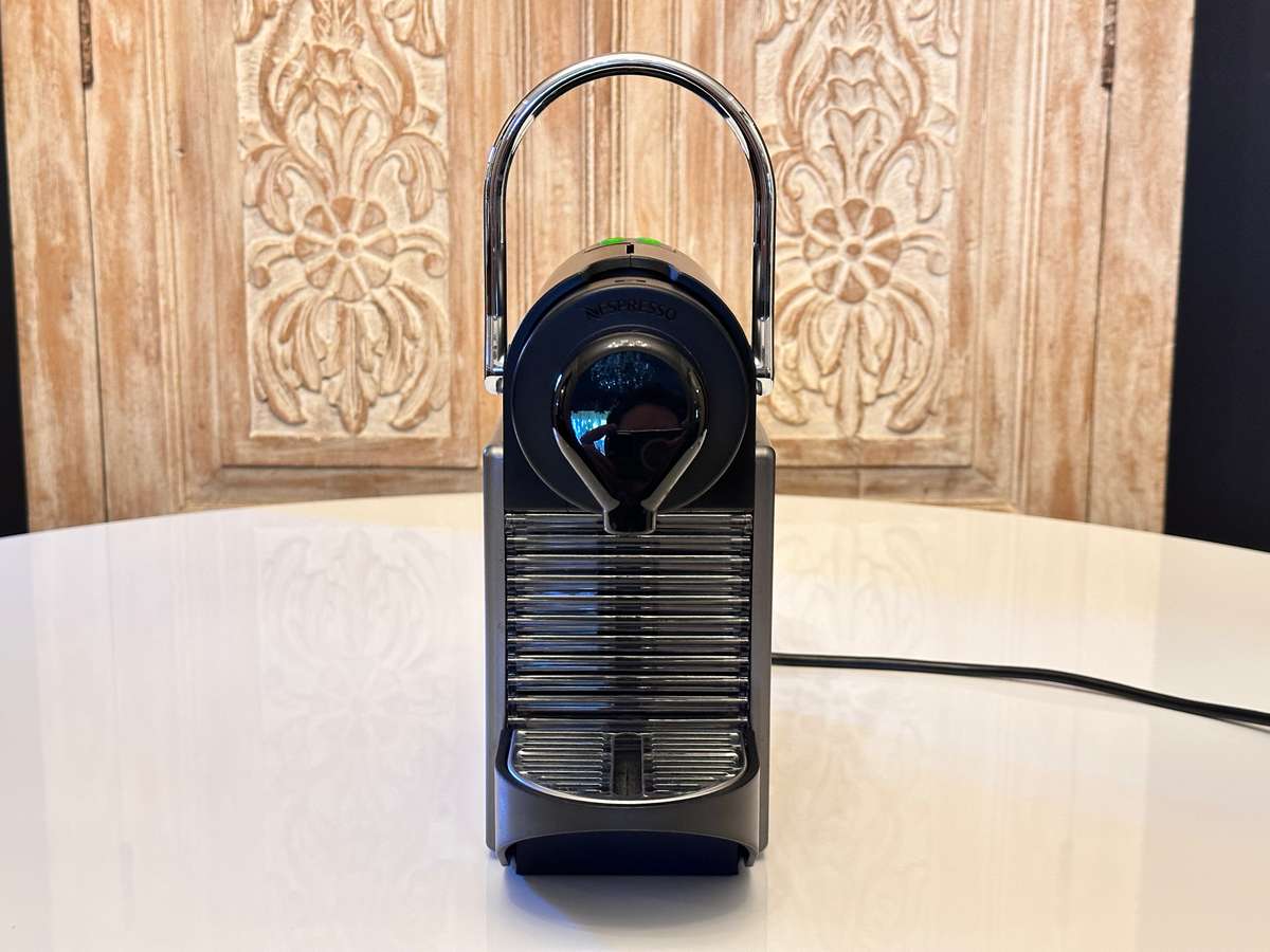 NESPRESSO Pixie Coffee Machine