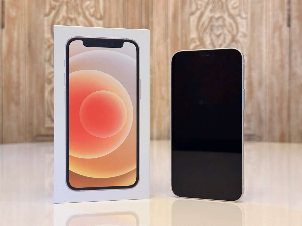 Apple IPhone 12 Mini 64GB with Original Box