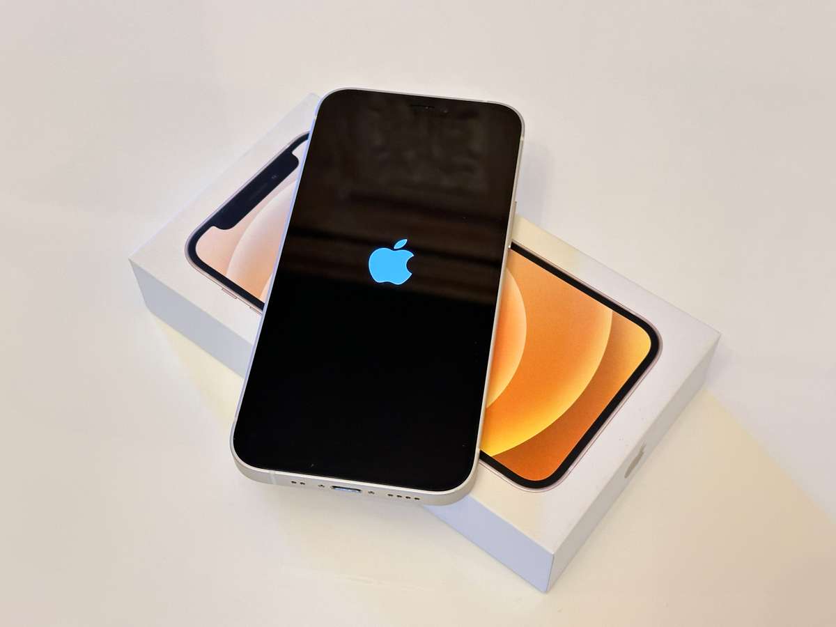 Apple IPhone 12 Mini 64GB with Original Box