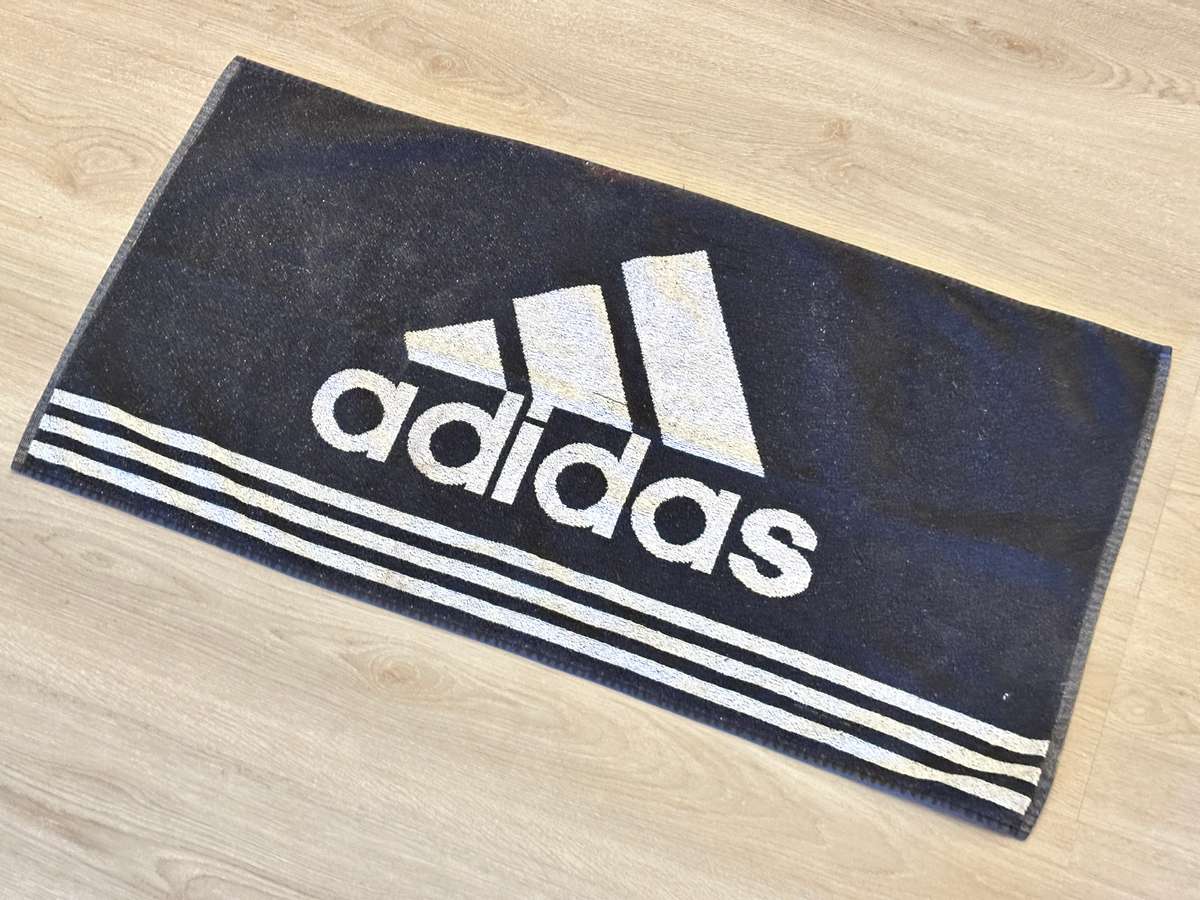 SRIXON Golf Ball & ADIDAS Towel - Set