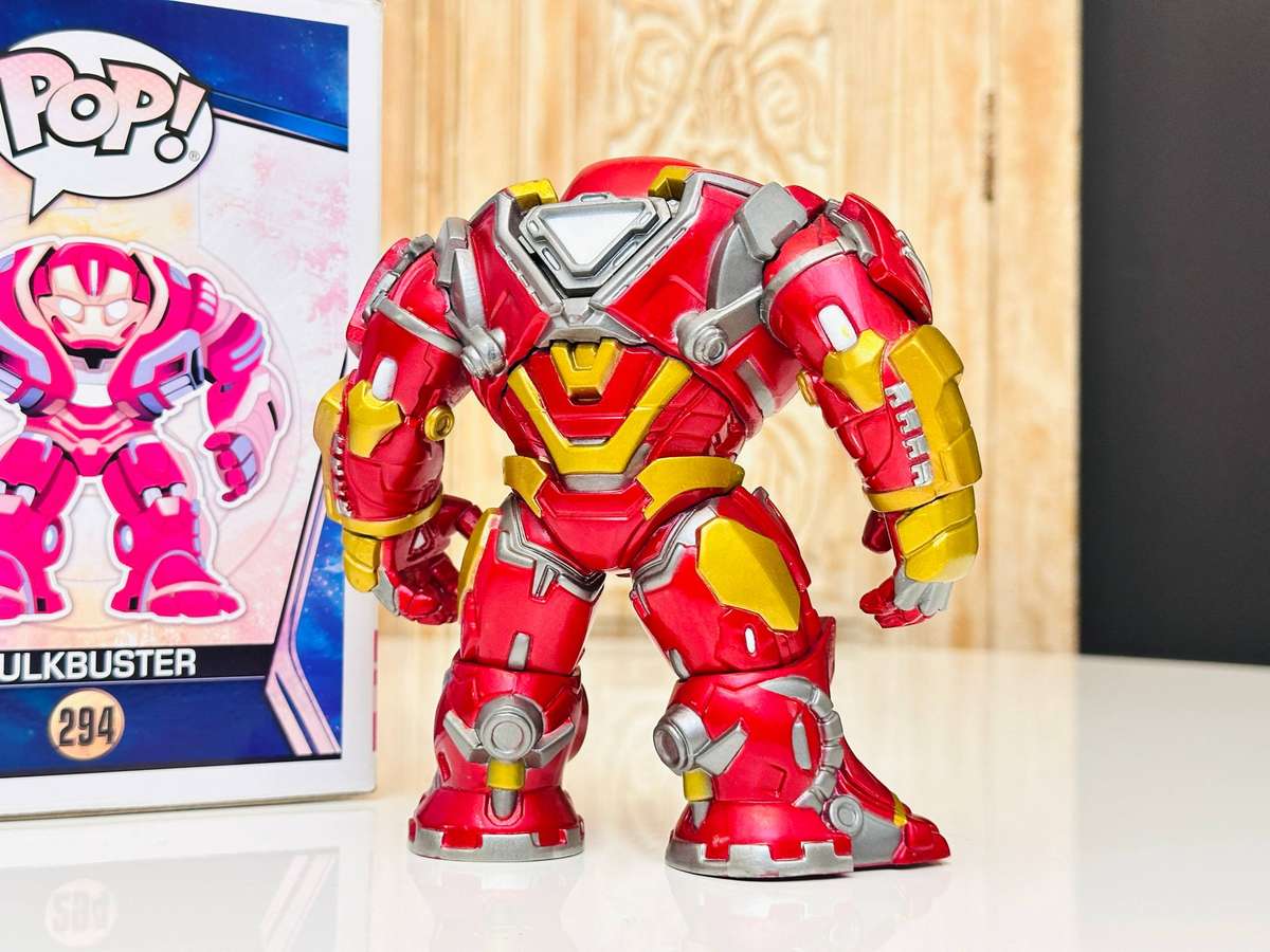 Avengers Iron Man Hulkbuster Exclusive Super Sized Funko Collectable with Original Box