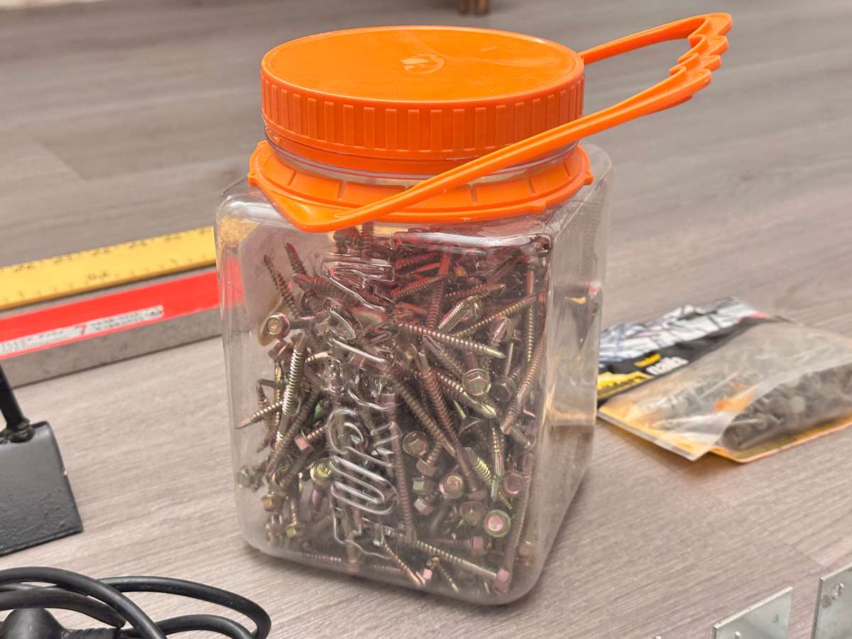 Tool / Hardware Selection Lot