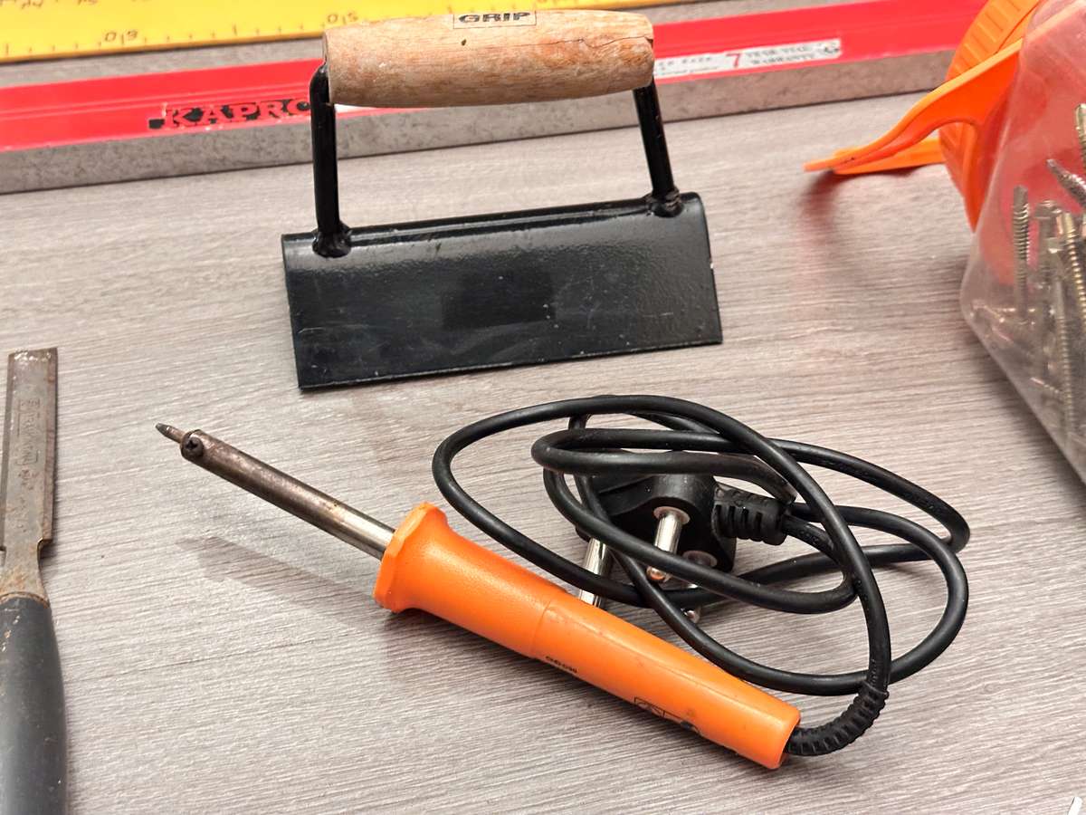 Tool / Hardware Selection Lot