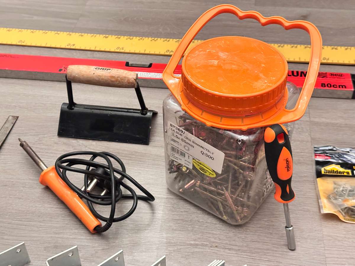 Tool / Hardware Selection Lot