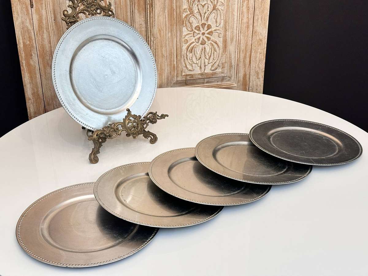 Elegant Design Silver Underplates Set of 6