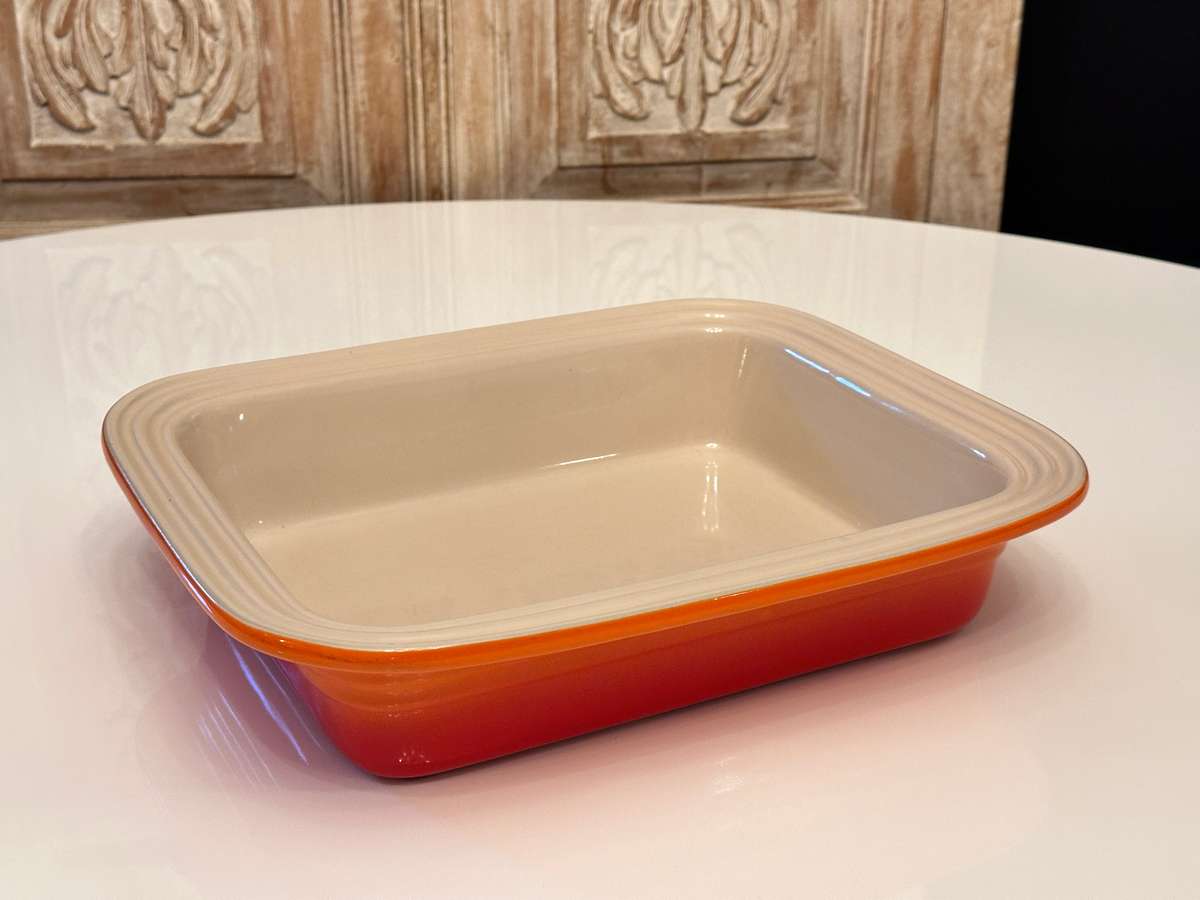 Le Creuset Large Stoneware Rectangular Deep Baking & Roasting Dish