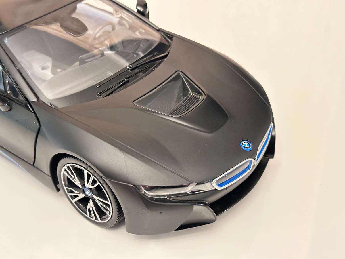 BMW I8 Display Model Collectable