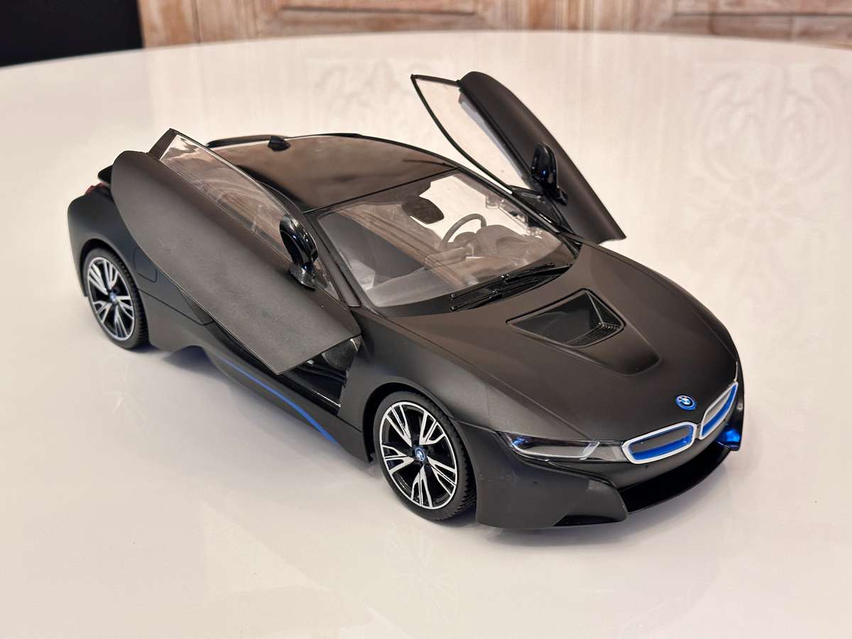 BMW I8 Display Model Collectable