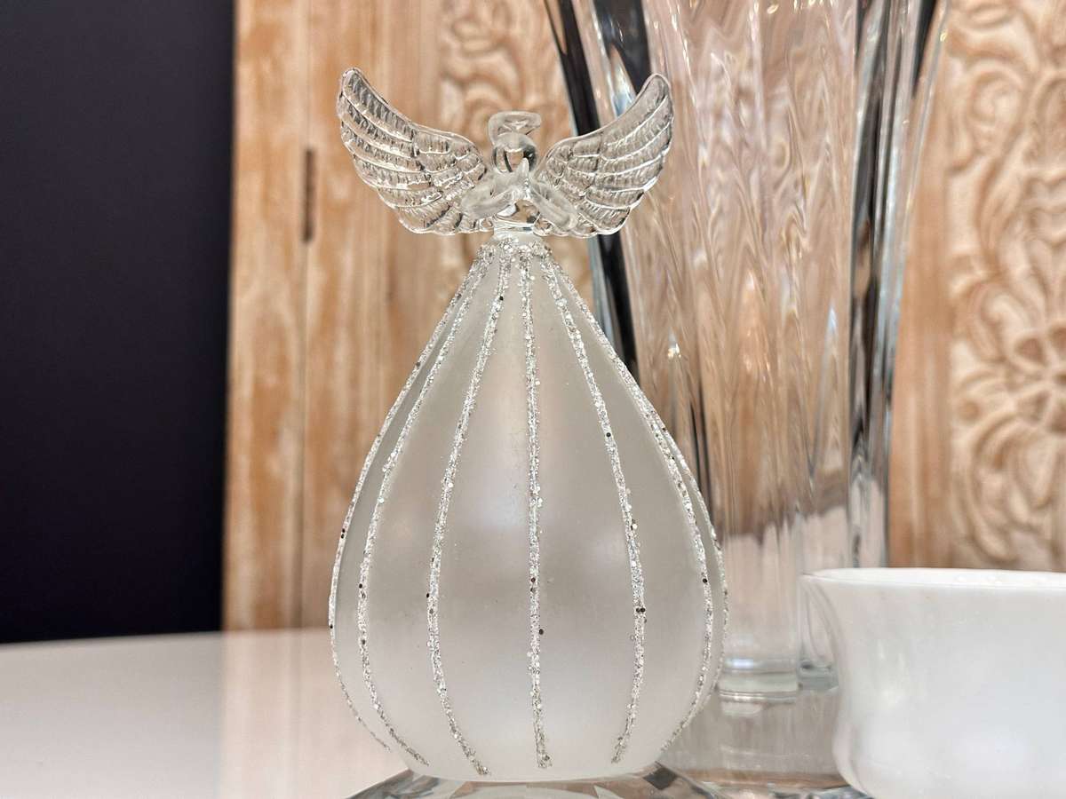 Exquisite Large Collectable Glass Light up Statement Angel