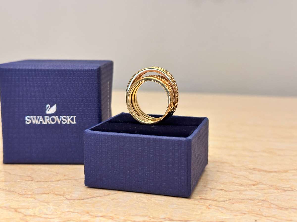 SWAROVSKI Statement Ring