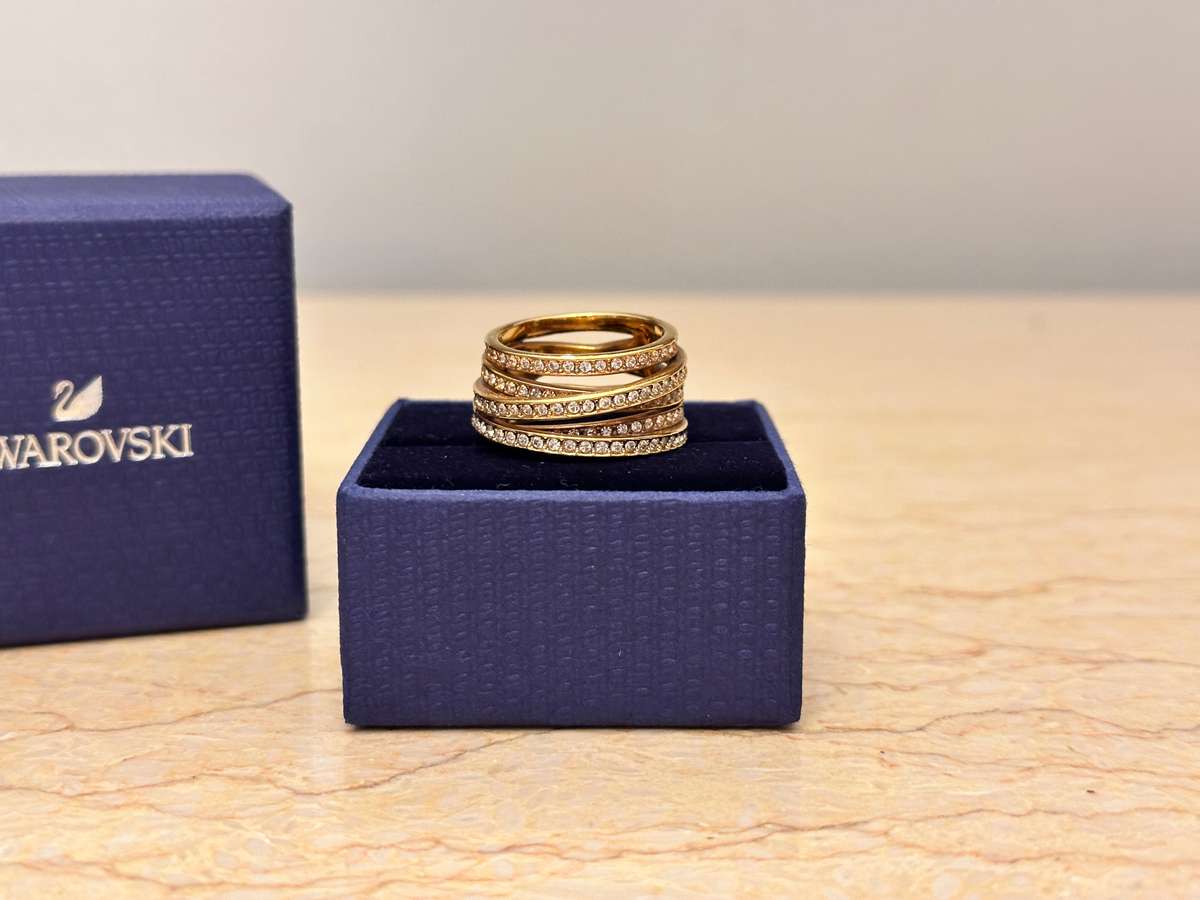 SWAROVSKI Statement Ring