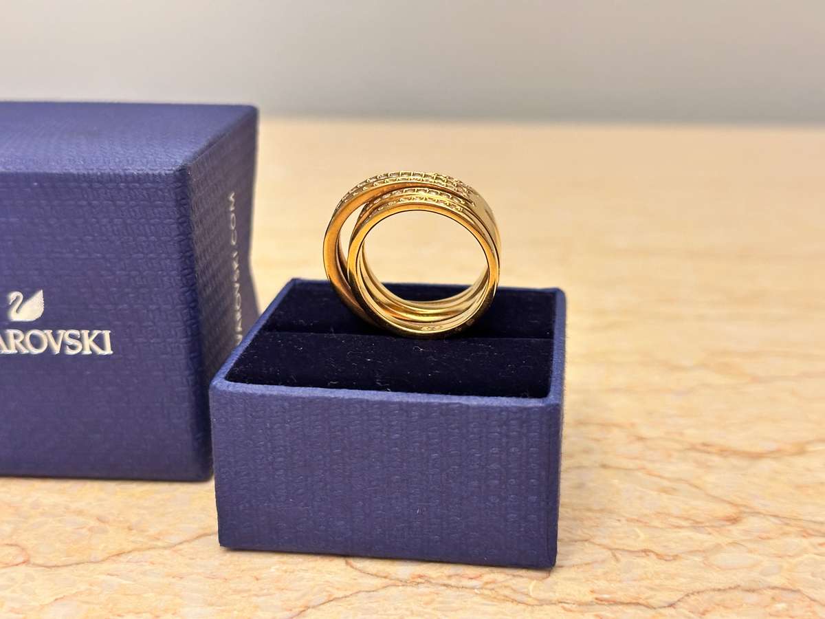 SWAROVSKI Statement Ring