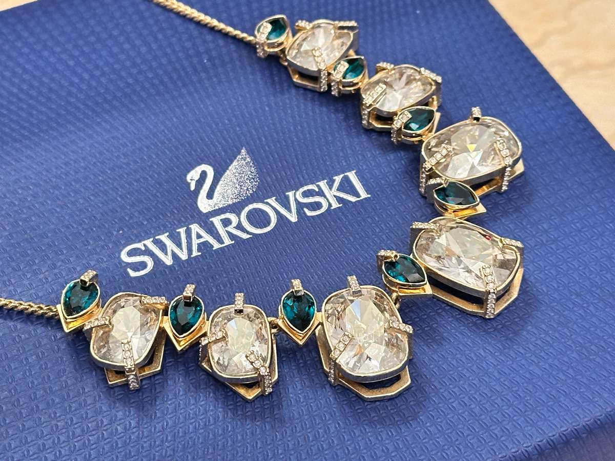 Swarovski Showstopper Necklace