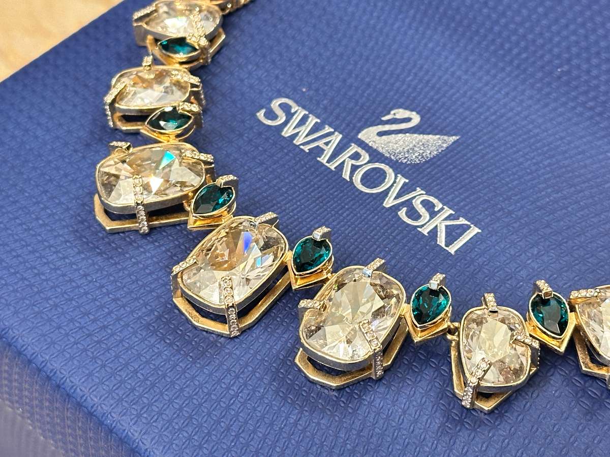 Swarovski Showstopper Necklace