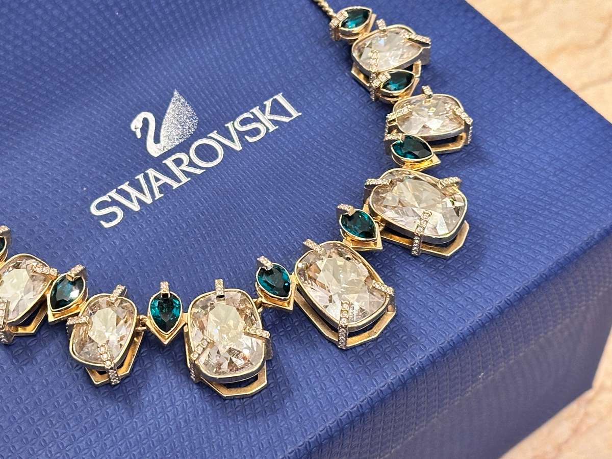 Swarovski Showstopper Necklace