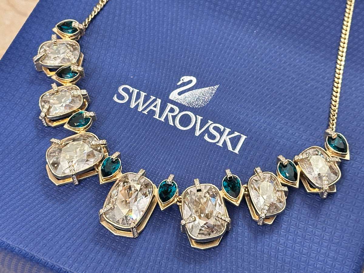 Swarovski Showstopper Necklace