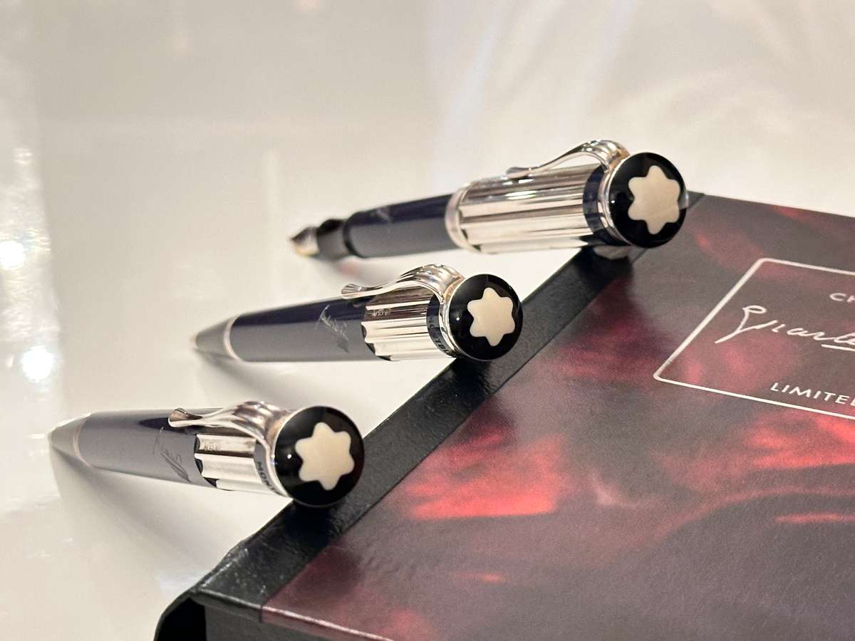 Montblanc Limited Edition Charles Dickens - Sterling Silver Collectors Set in Original Box