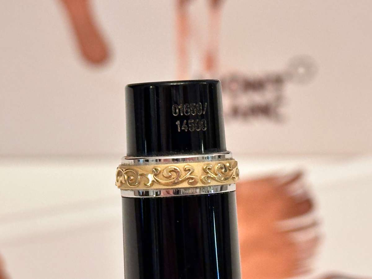 MONTBLANC Limited Edition - Writers Edition Honore de Balzac in Orginal Case with Certificate