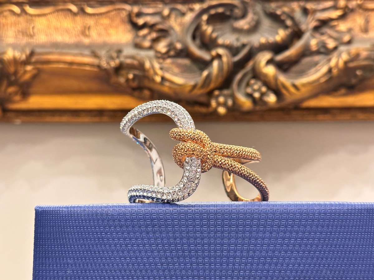Swarovski Showstopper Bangle