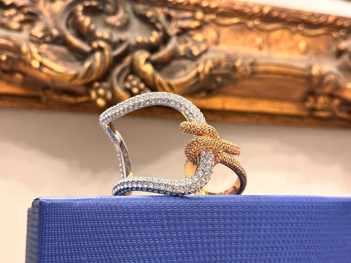 Swarovski Showstopper Bangle
