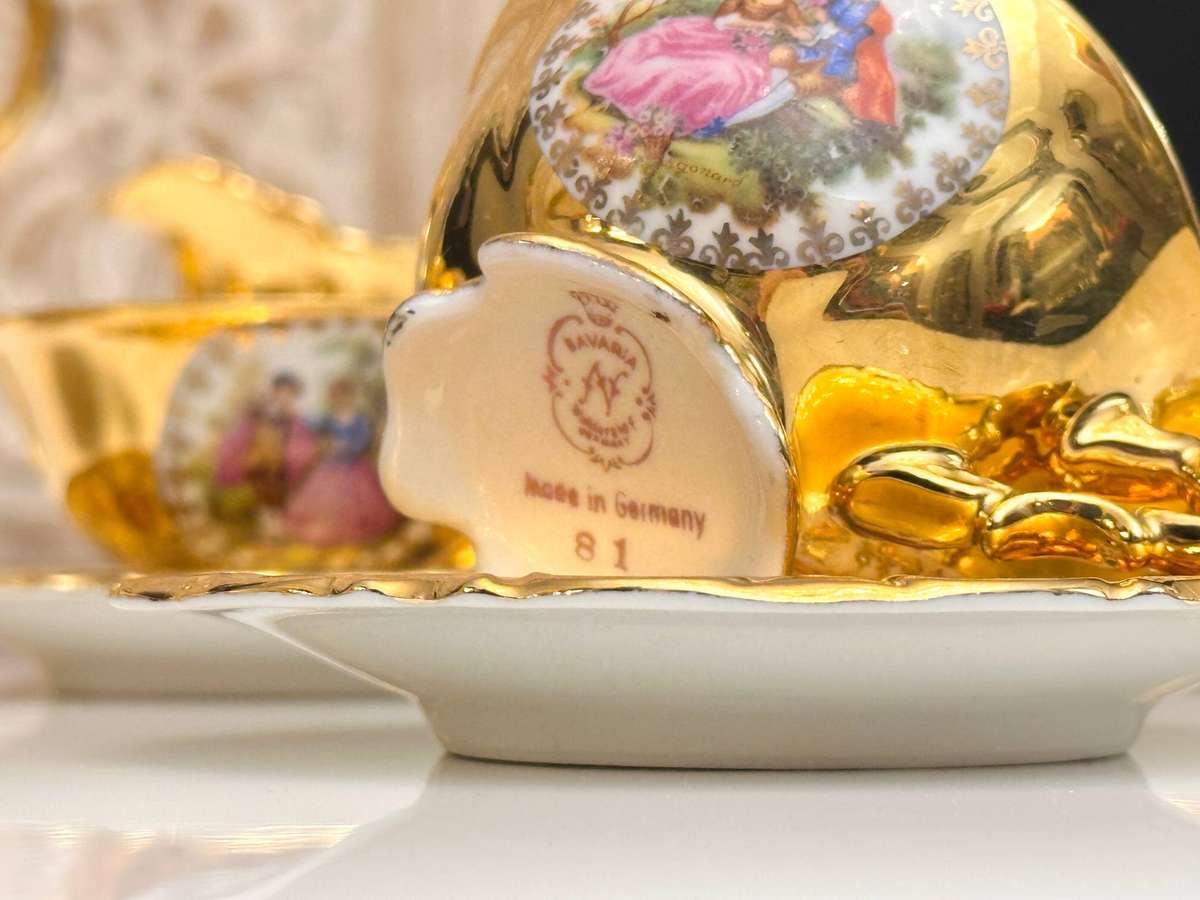 Exquisite Vintage Bavaria German Porcelain 22K Gold Gilded Complete Tea Set