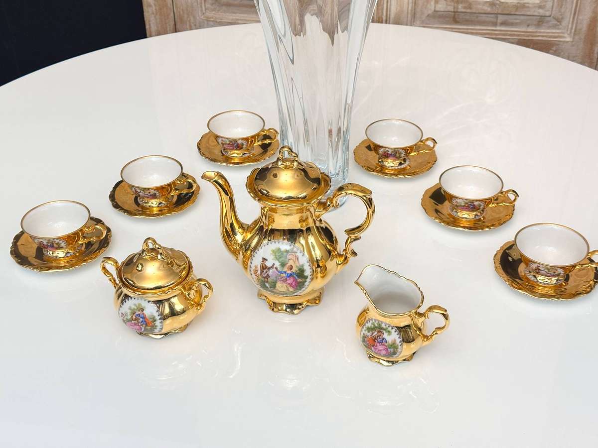 Exquisite Vintage Bavaria German Porcelain 22K Gold Gilded Complete Tea Set