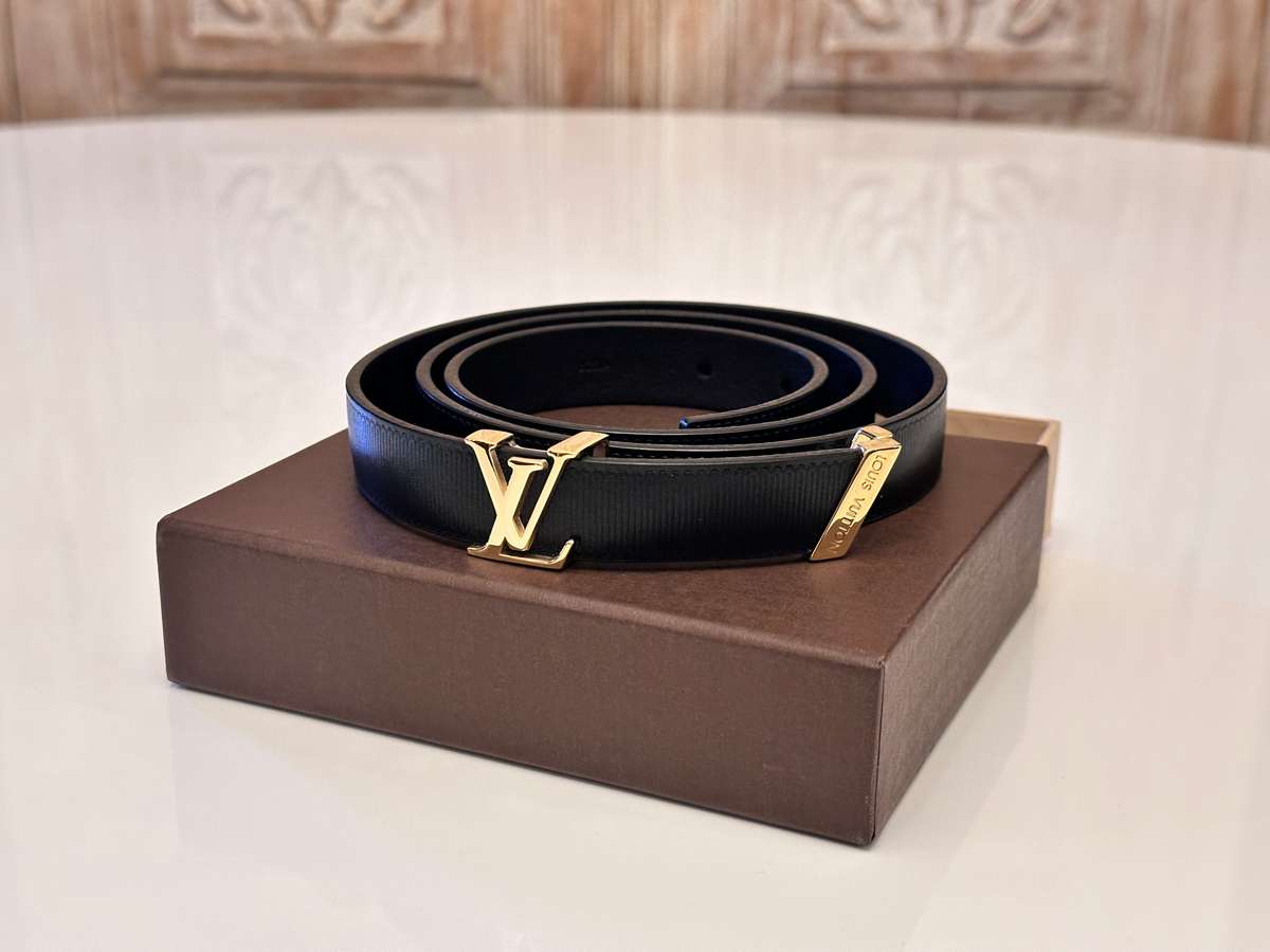 Louis Vuitton Leather Belt in Box