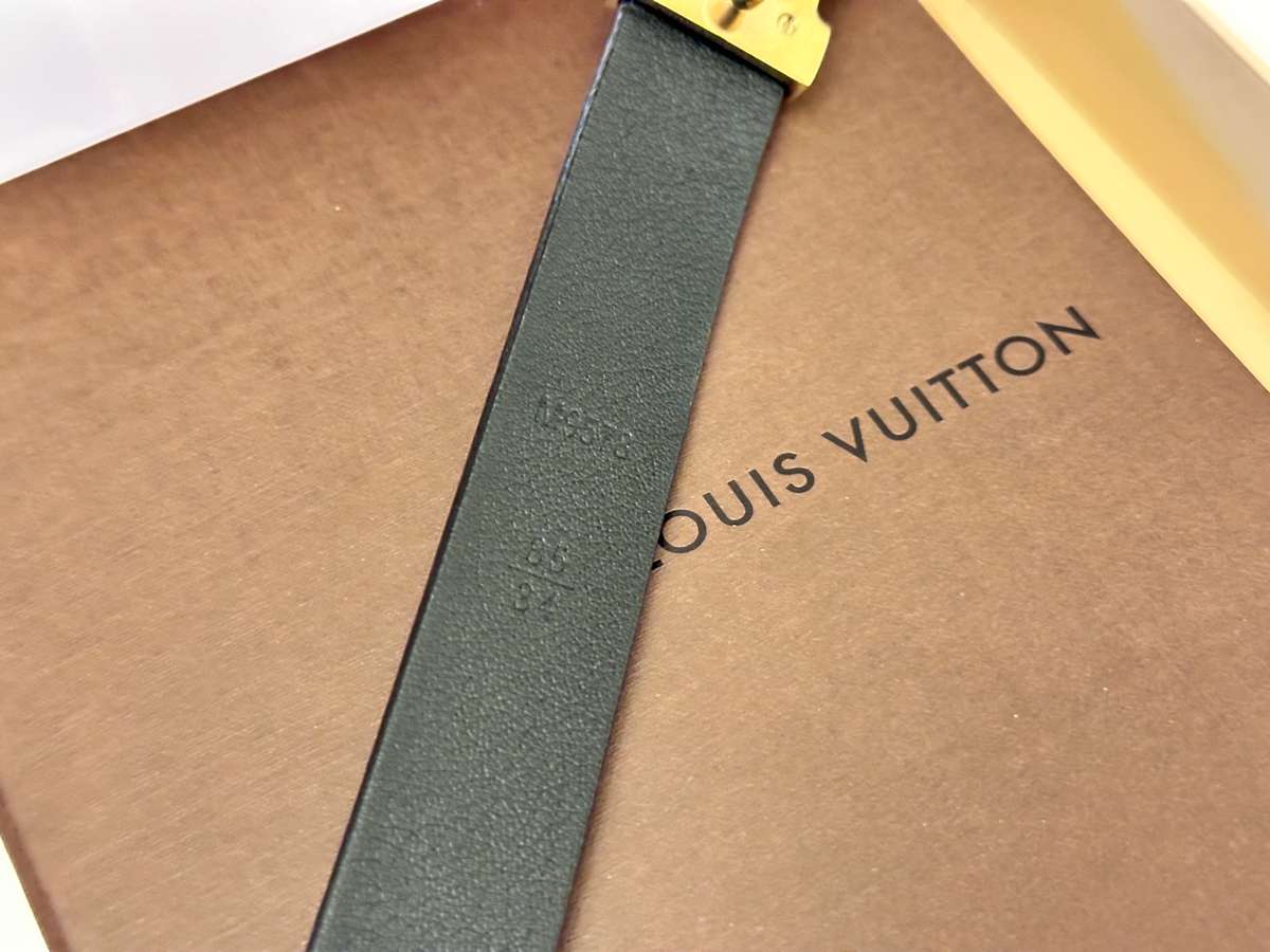 Louis Vuitton Leather Belt in Box