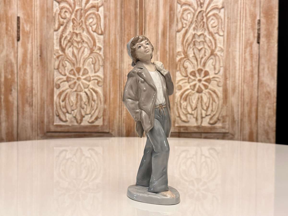 LLADRO Nao Exquisite Collectable