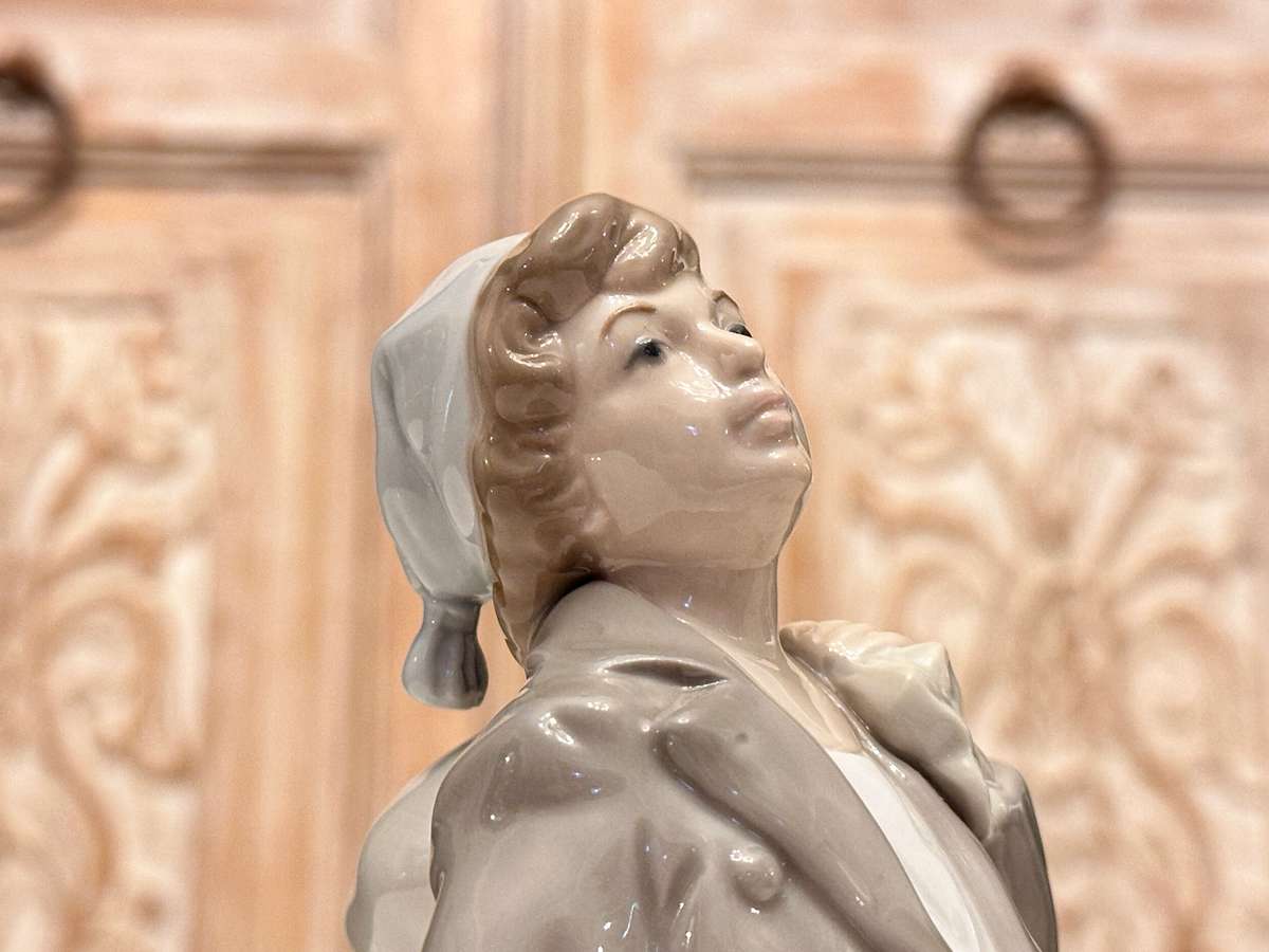 LLADRO Nao Exquisite Collectable