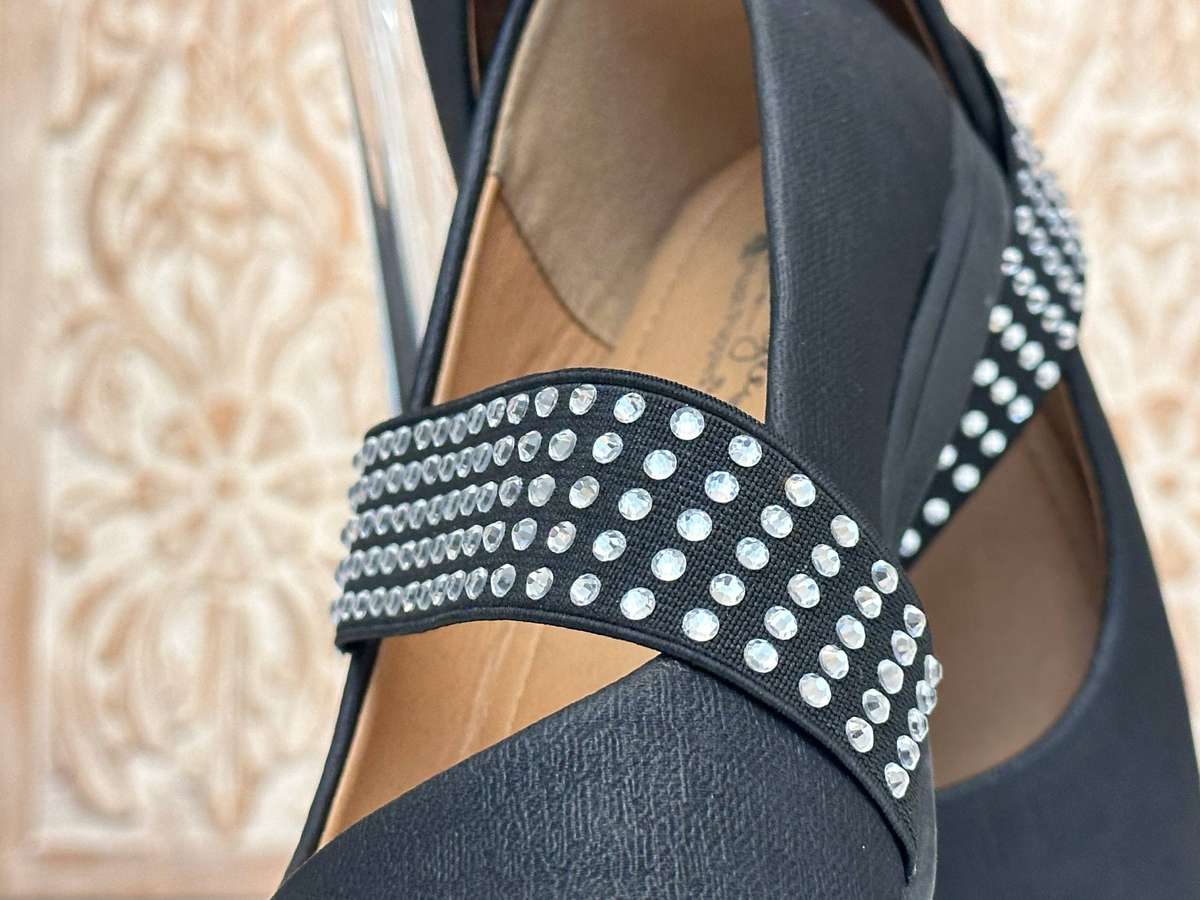 Elegant Ladies Shoes by Hush Puppies