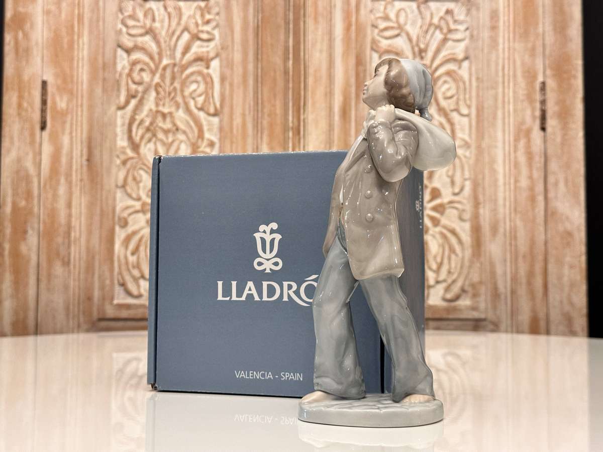 LLADRO Nao Exquisite Collectable