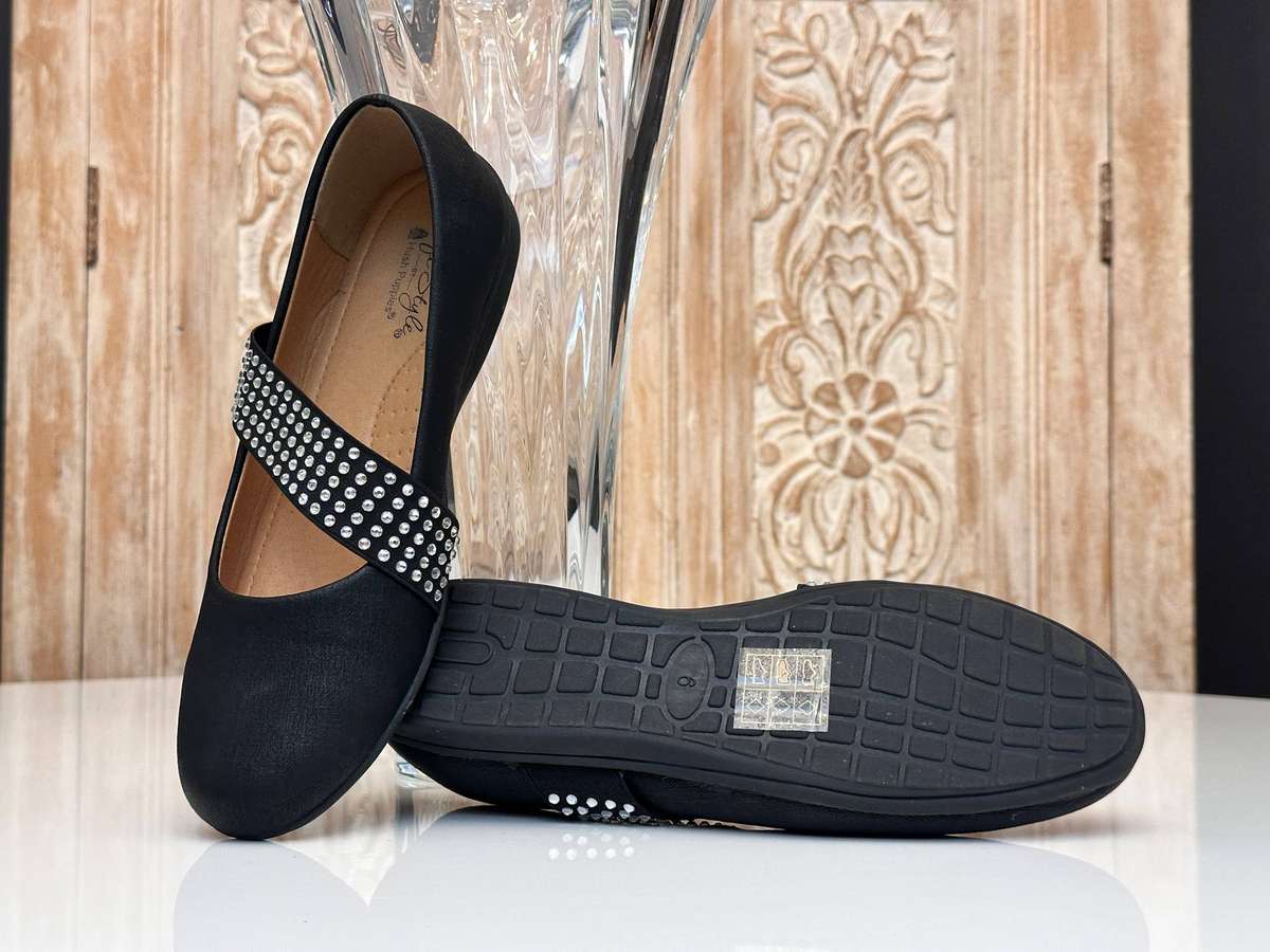 Elegant Ladies Shoes by Hush Puppies