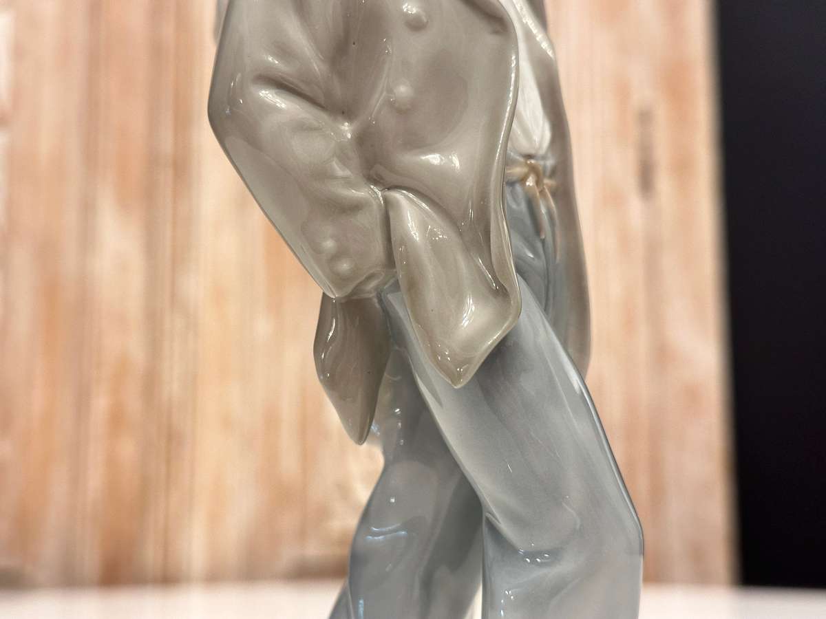 LLADRO Nao Exquisite Collectable