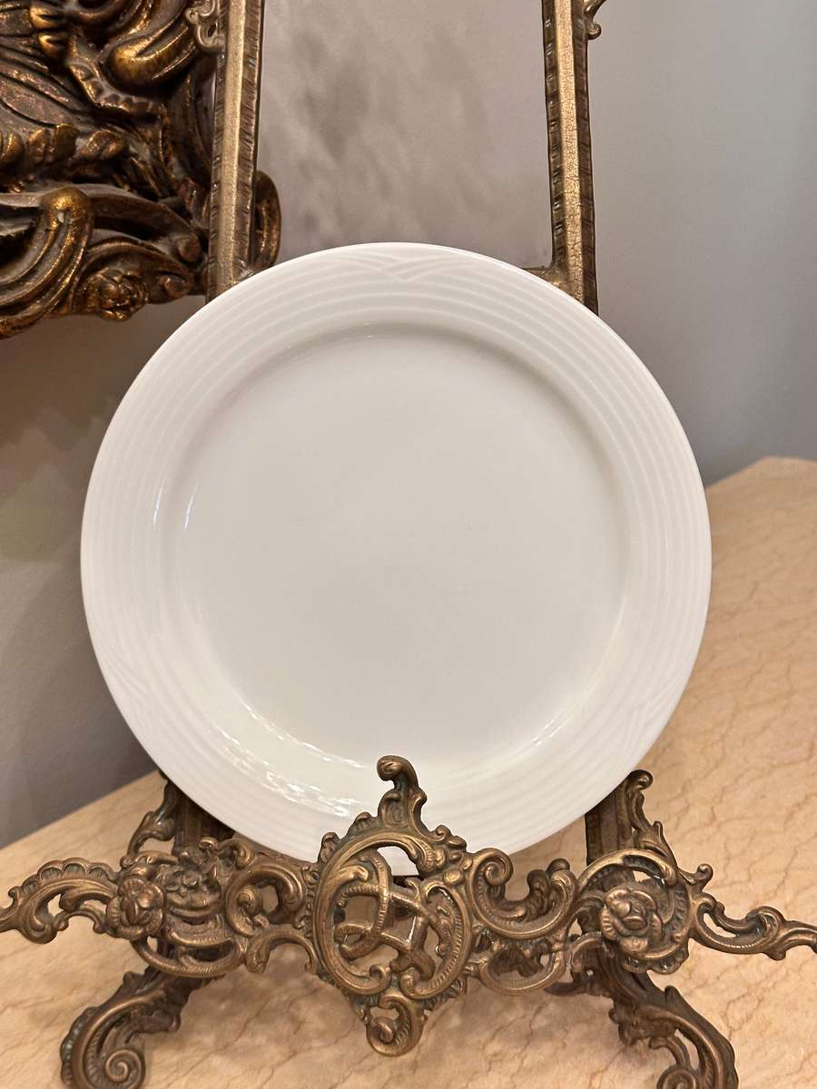 Elegant NORITAKE Salad / Starter Plates - Set of 6
