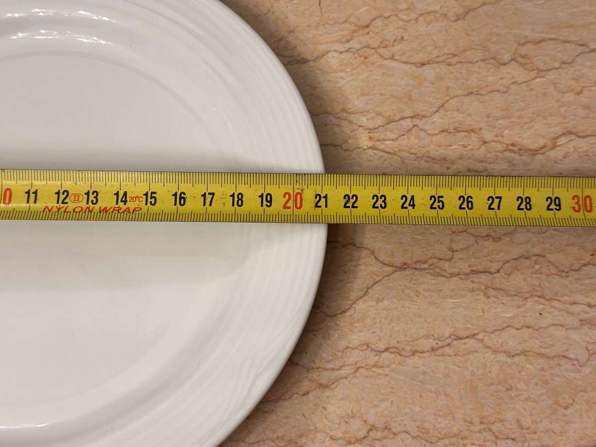 Elegant NORITAKE Salad / Starter Plates - Set of 6