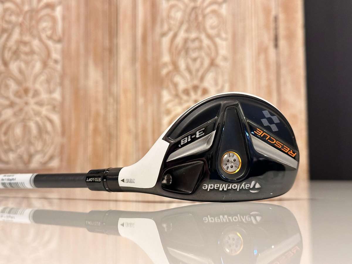 TaylorMade 3 -18 Hybrid with Headcover