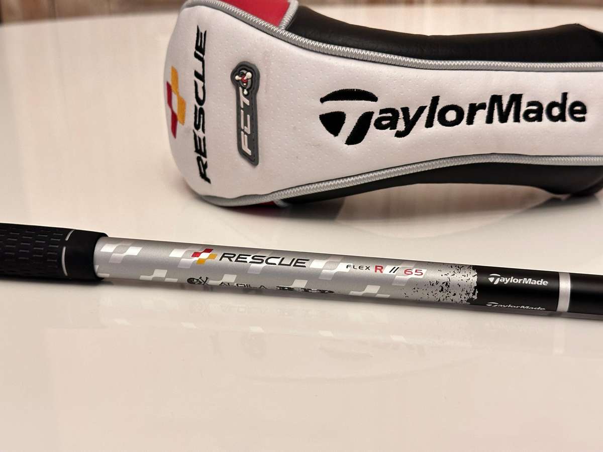 TaylorMade 3 -18 Hybrid with Headcover