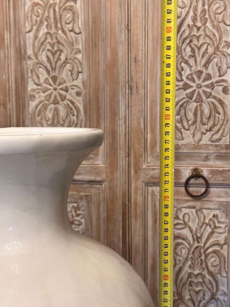 Beautiful Showstopper STATEMENT PIECE