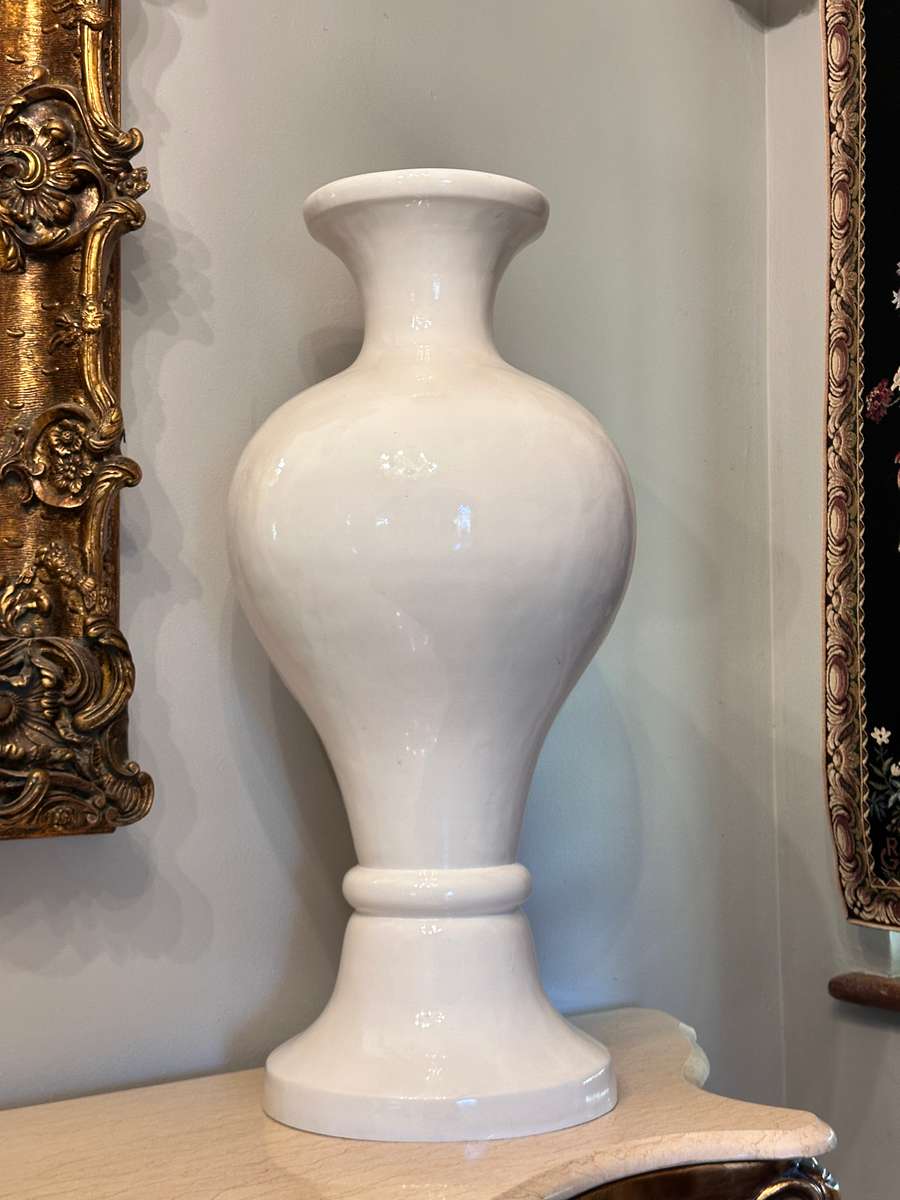 Beautiful Showstopper STATEMENT PIECE