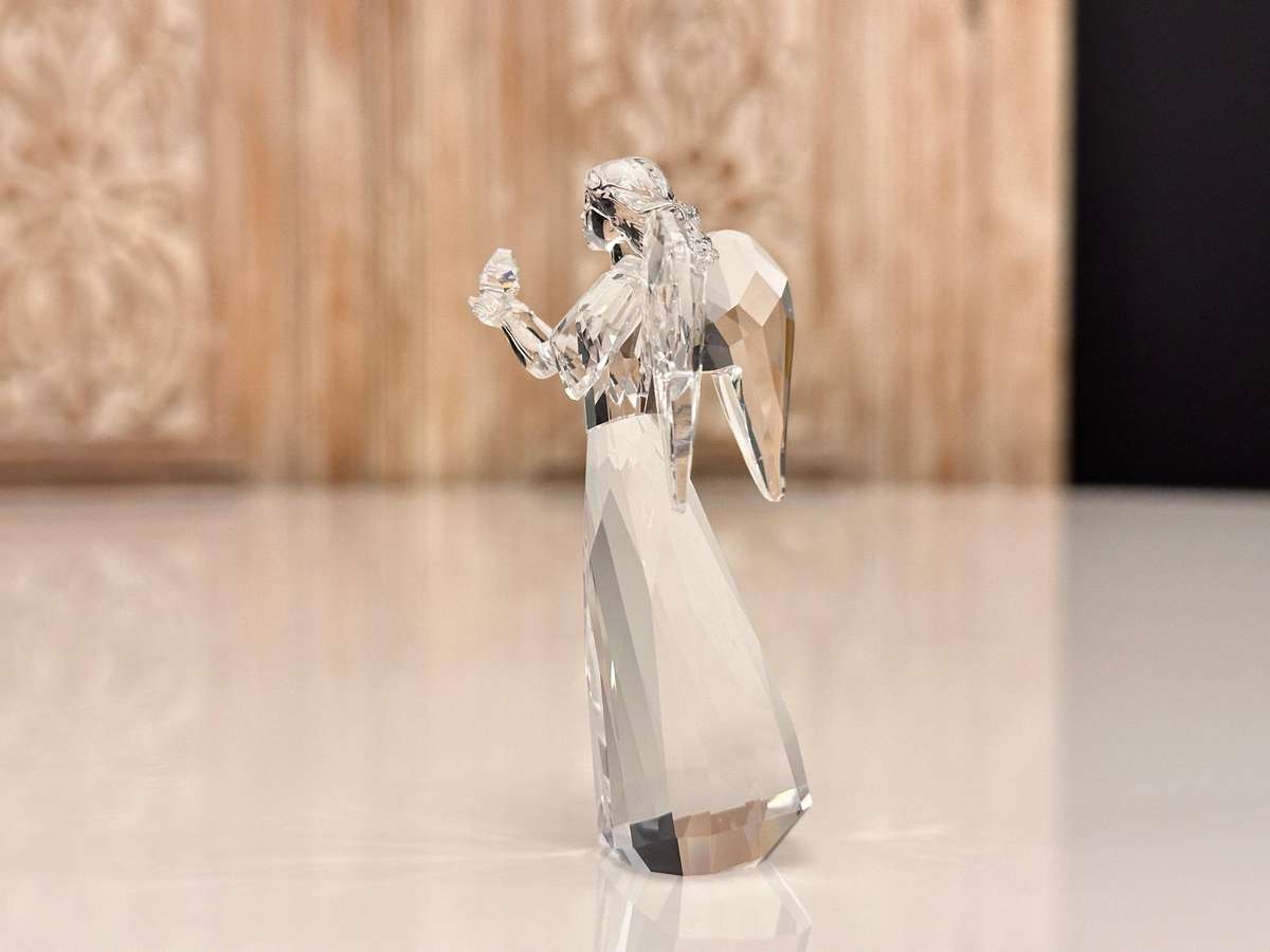 SWAROVSKI Exquisite Limited Edition Collectable with Original Box