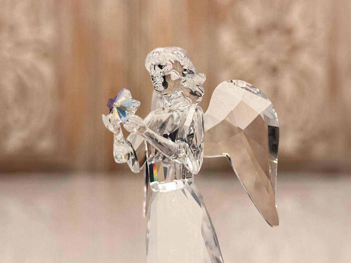 SWAROVSKI Exquisite Limited Edition Collectable with Original Box