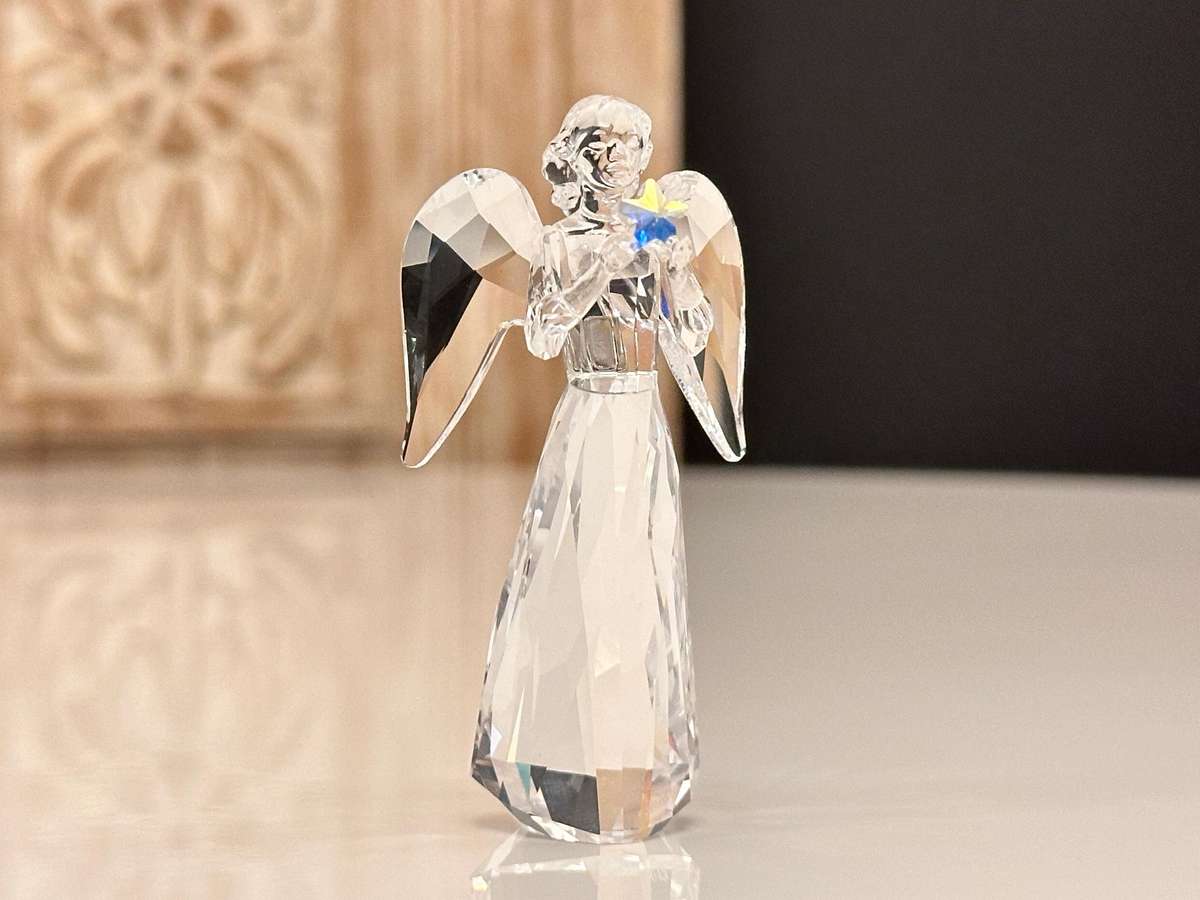 SWAROVSKI Exquisite Limited Edition Collectable with Original Box