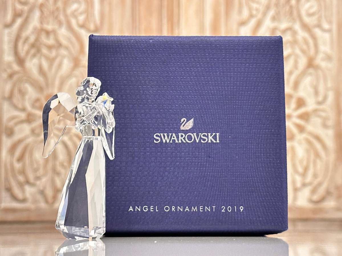 SWAROVSKI Exquisite Limited Edition Collectable with Original Box