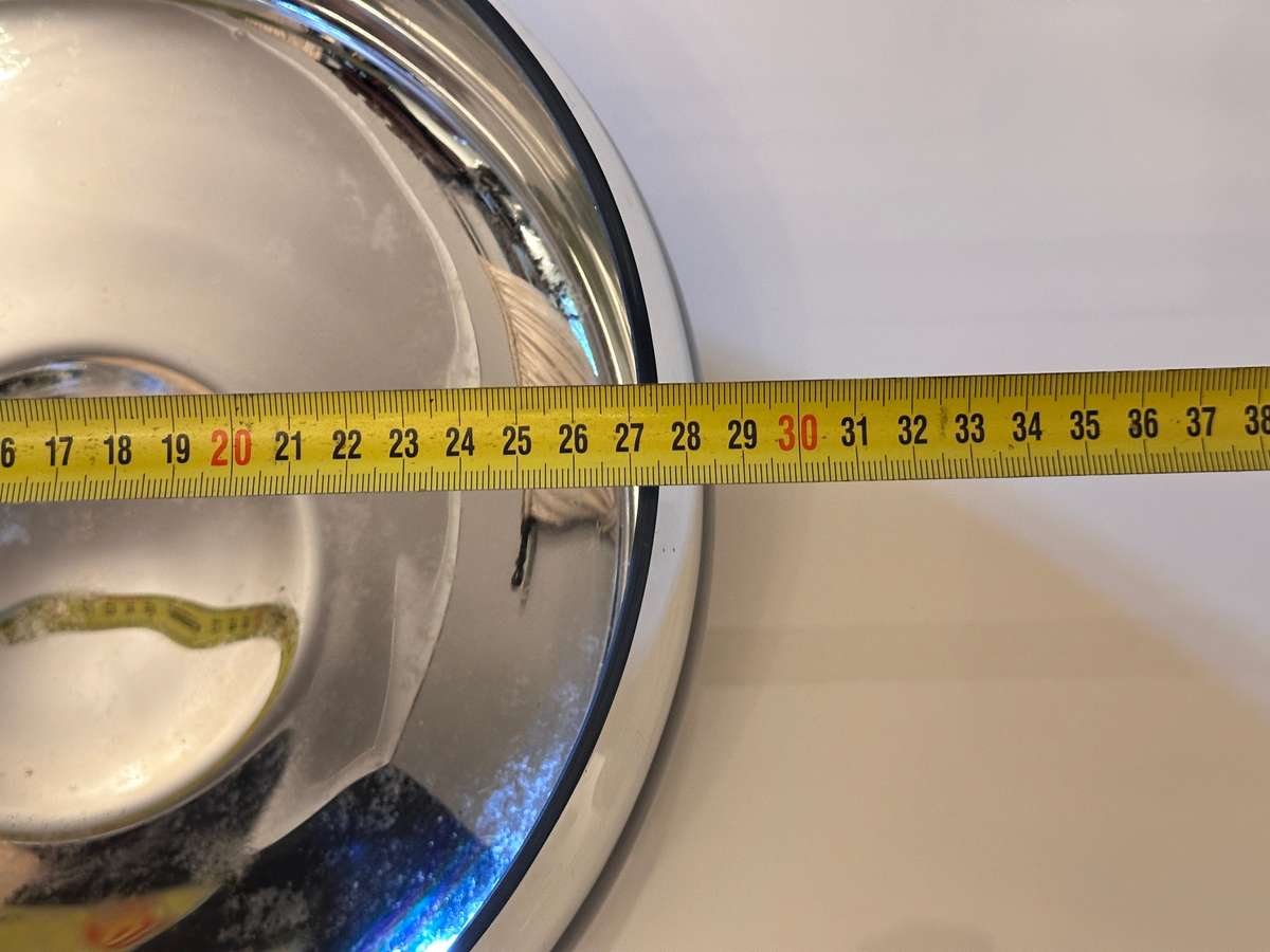 Exquisite Silver Glass Centre Piece