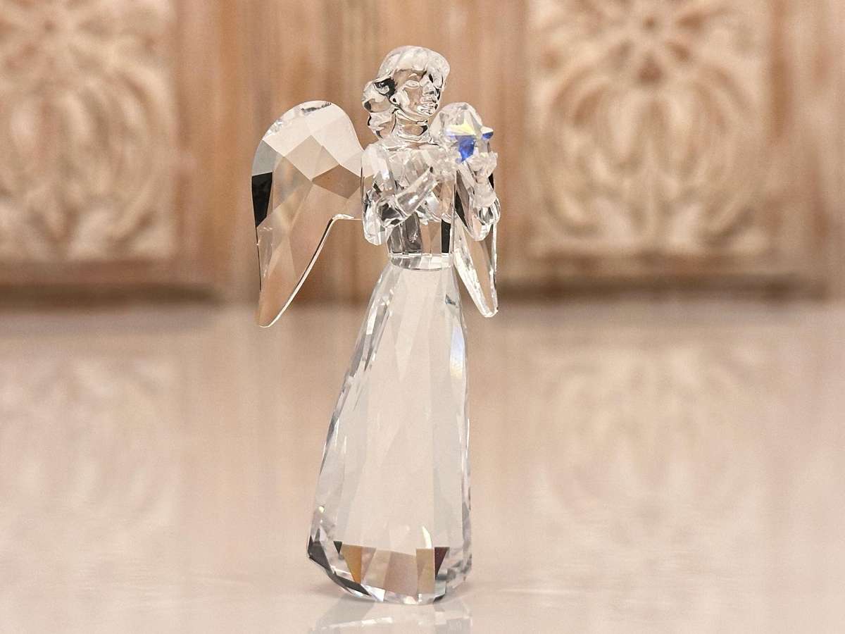 SWAROVSKI Exquisite Limited Edition Collectable with Original Box