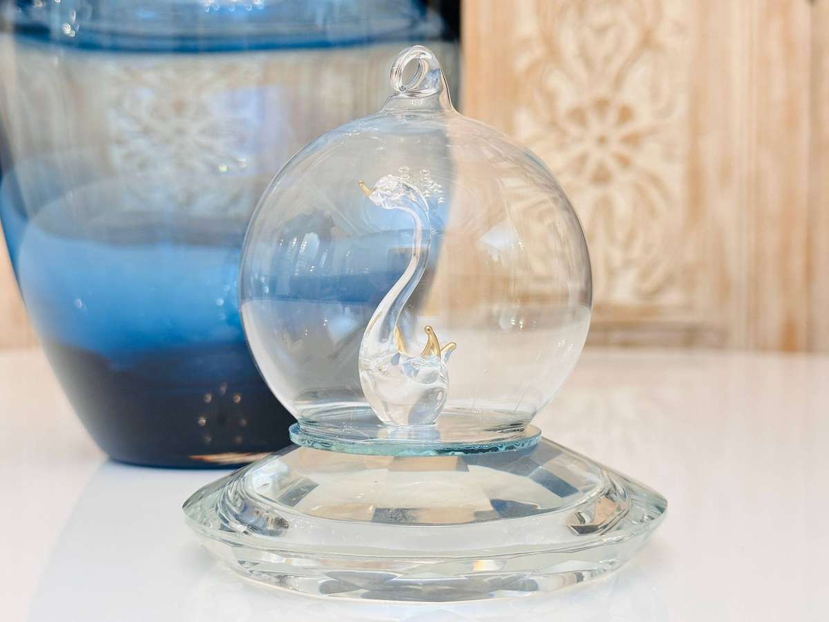 Exquisite Hand Blown Glass Colletable