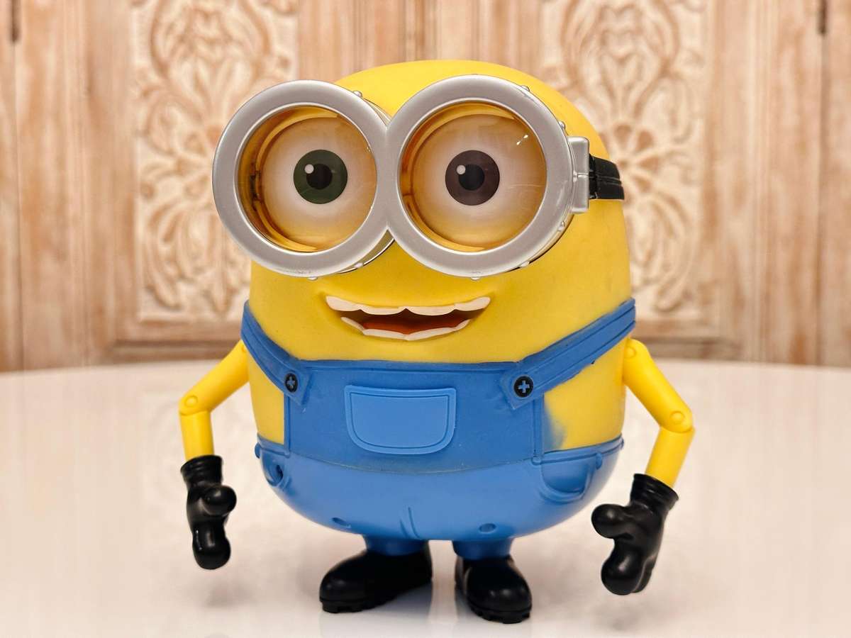 Large Interactive Talking Minion Bob Collectable
