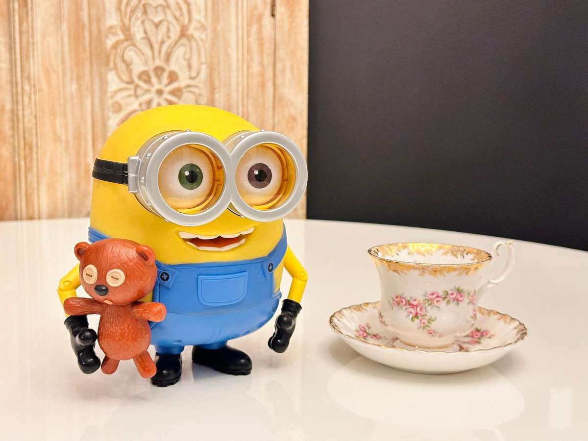 Large Interactive Talking Minion Bob Collectable
